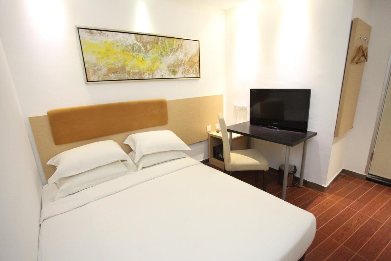 Aira Hotel Kuala Lumpur Esterno foto